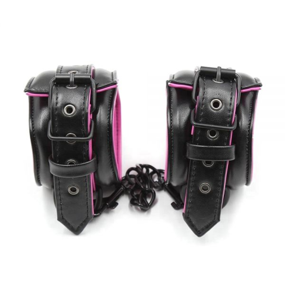 Наручники мягкие Luxury Fetish Black&Pink Hands