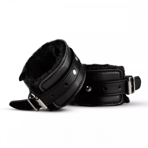 Поножи с мехом внутри DS Fetish Whipped с цепочкой, черные