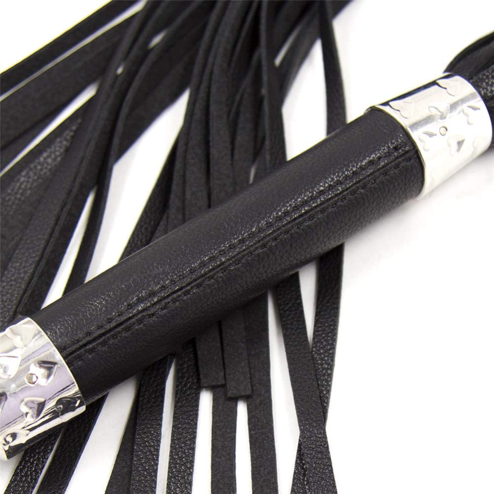Флоггер с сердцем DS Fetish Flogger M black with heart metal