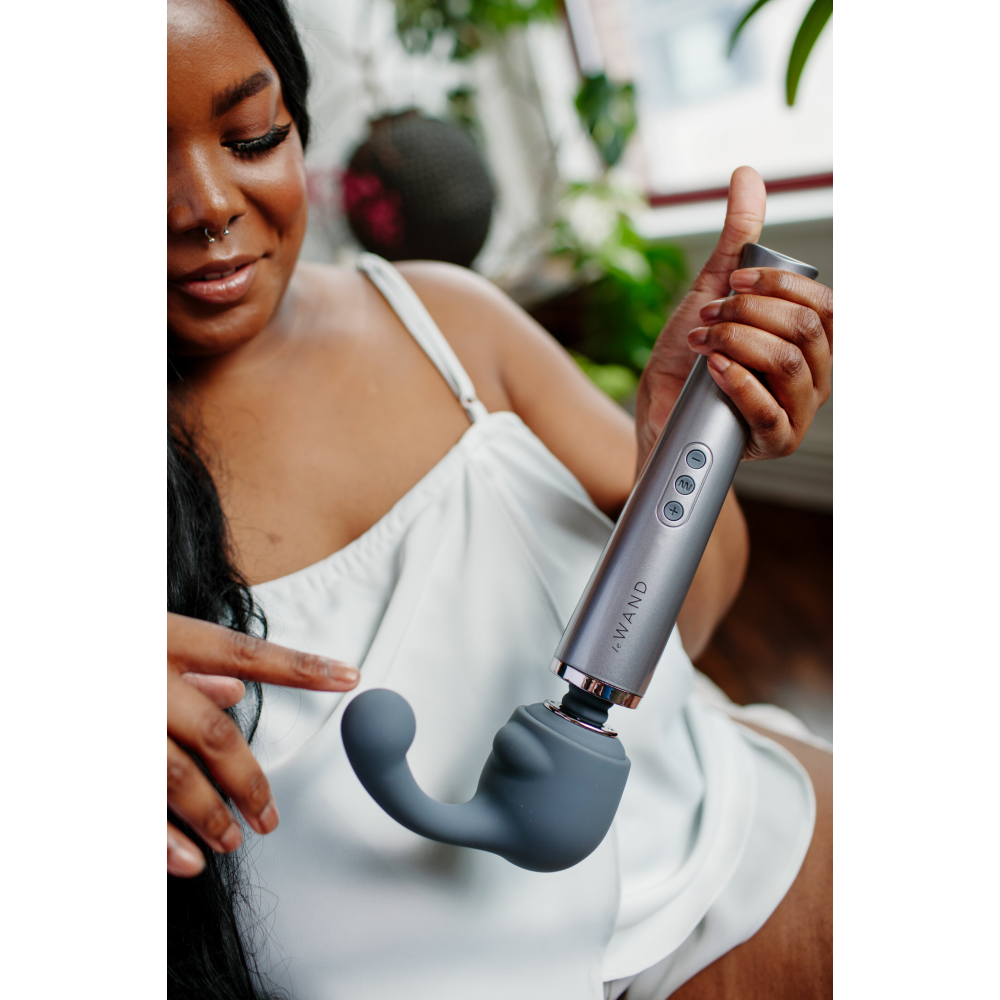 Вибратор микрофон Le Wand RECHARGEABLE MASSAGER, серый