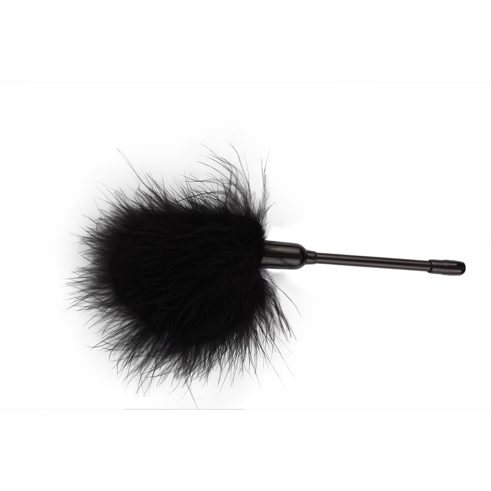 Пушок на длинной ручке CHISA Senuelo Pleasure Feather Tickler, черный