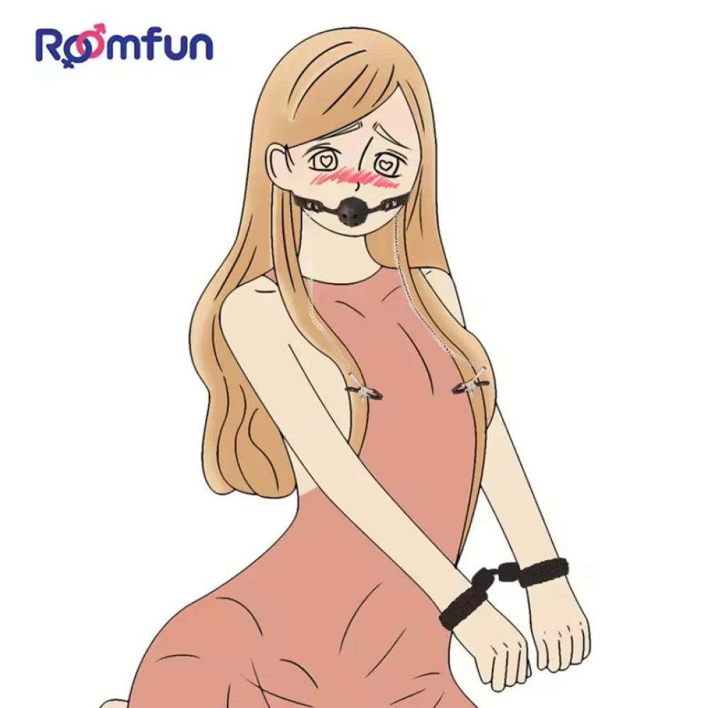 Кляп-шарик с отверстиями Roomfun и зажимами для сосков, черный