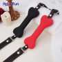 Кляп в виде косточки Roomfun Bone Gag силиконовый, красный