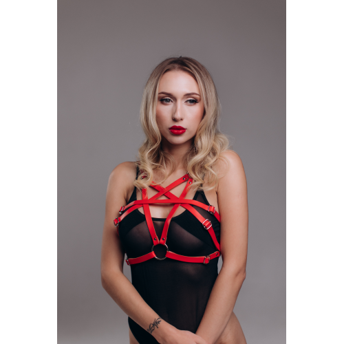 Портупея в виде звезды A5 Candy Hero A5 полиуретан, красная, One Size
