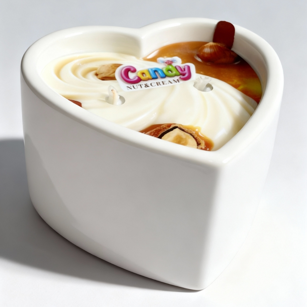 Массажная свеча с ароматом орехового крема Candy Nut Cream в форме сердца, 70 мл