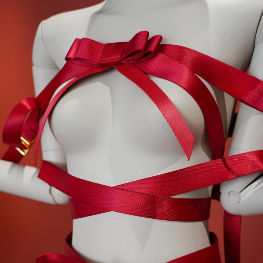 Фиксатор бондаж с бантом для верхней части тела UPKO Bowknot, красный