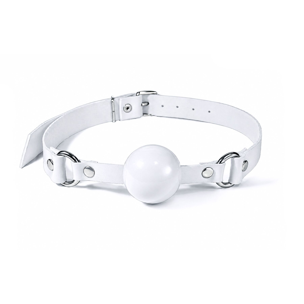 Кляп силиконовый Feral Feelings Silicon Ball Gag White/White, белый ремень, белый шарик
